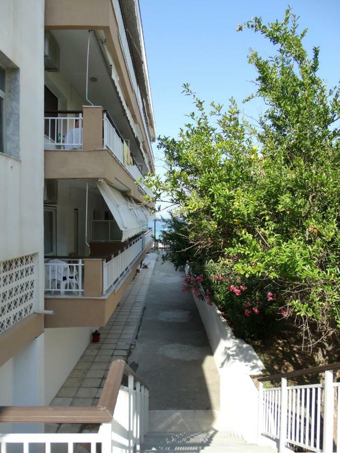 Voula Seaside Apartments Kallithea  Bagian luar foto