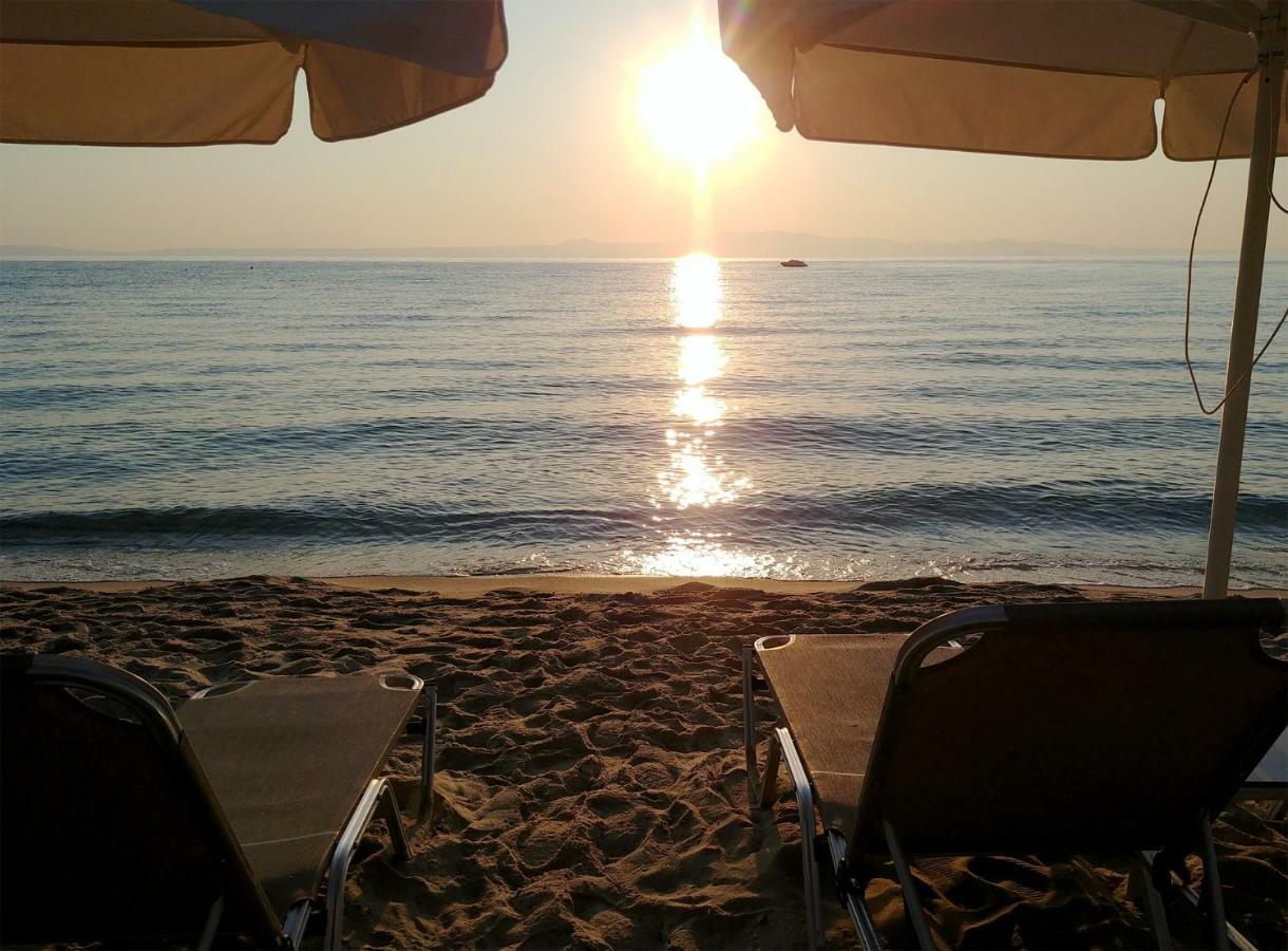 Voula Seaside Apartments Kallithea  Bagian luar foto